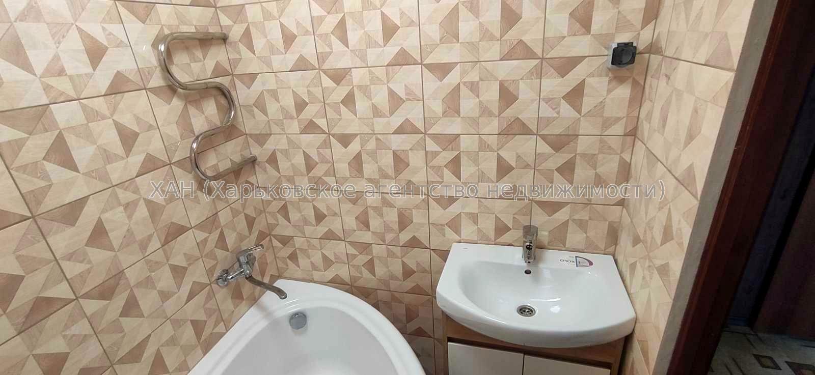 1833898001463543