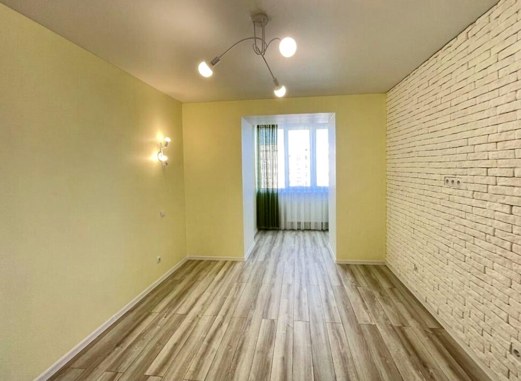 1844407053254544