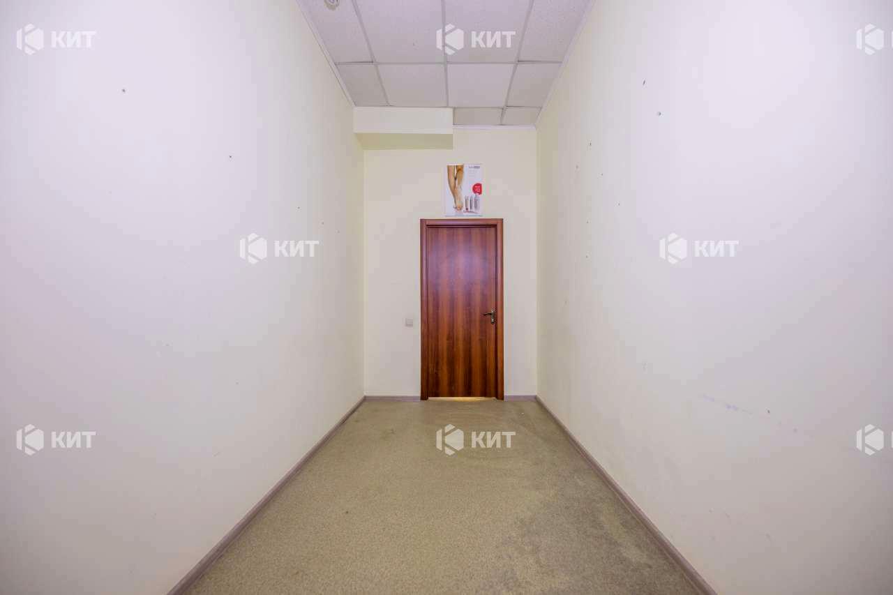 1834708926600552