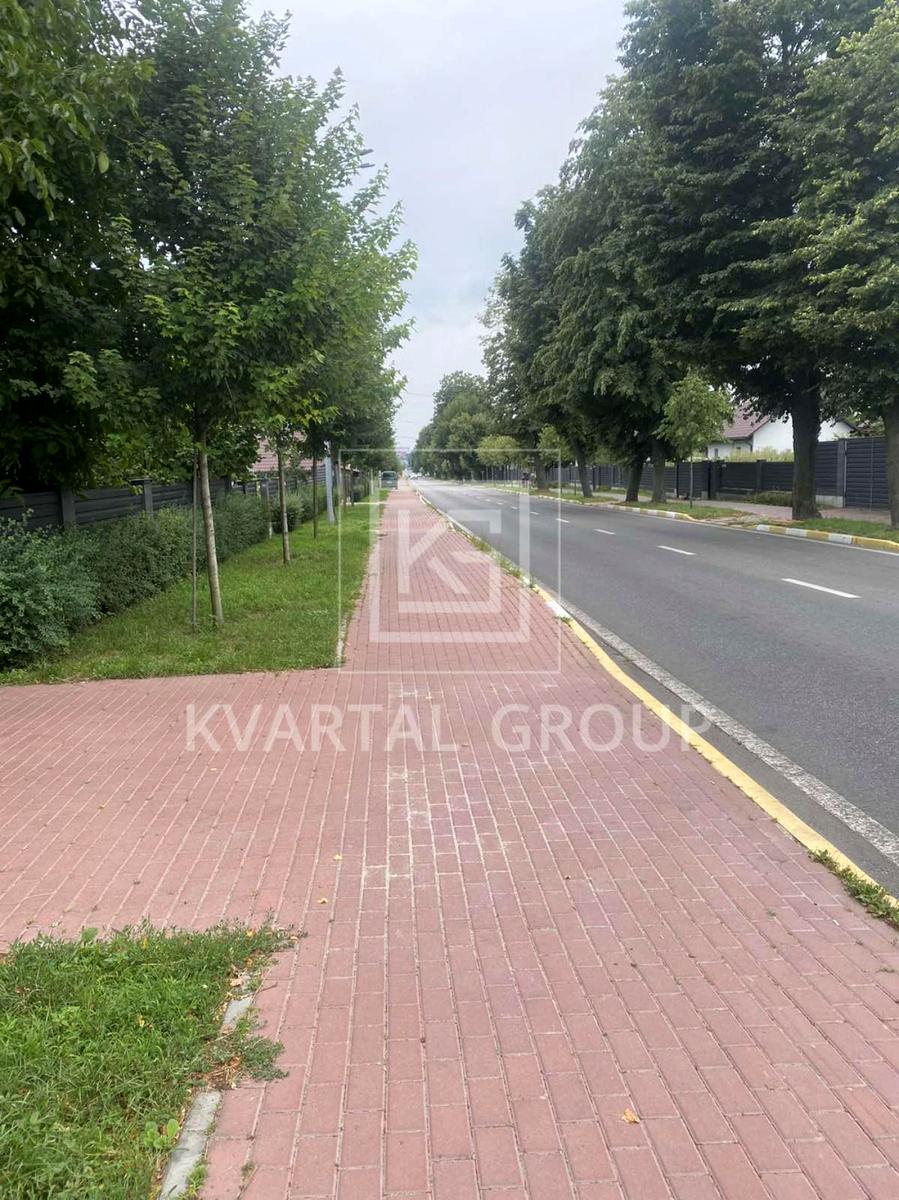 1839148355214552