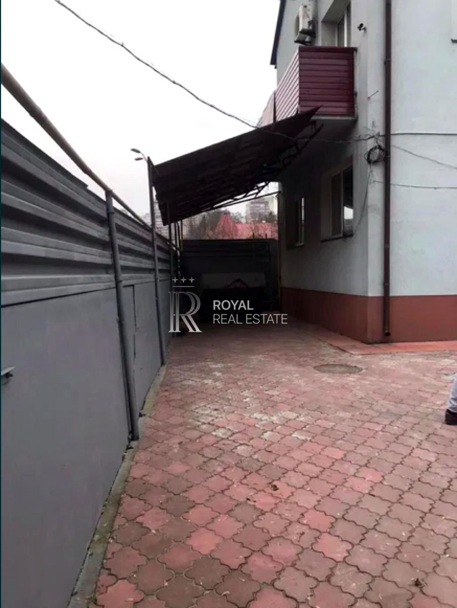 1845954131657552
