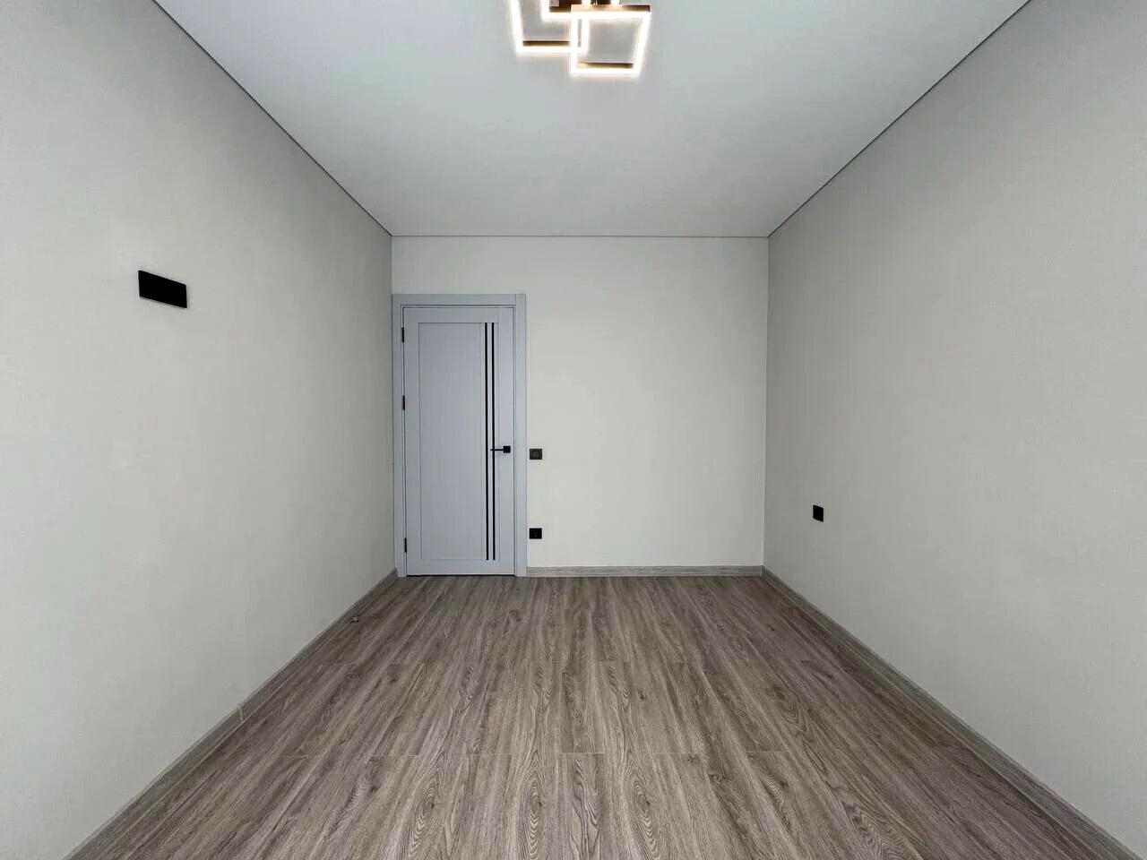 1839235986673556