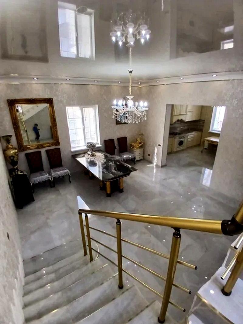 Дом по адресу Алмазный пер. (площадь 140 м²) - Atlanta.ua