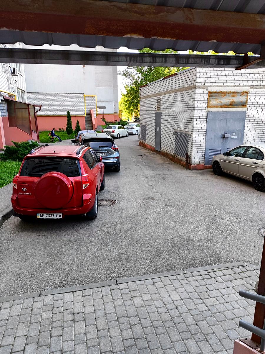 1798571886552561