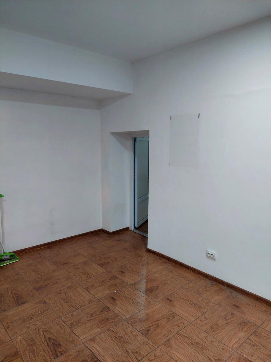 1745139083378564