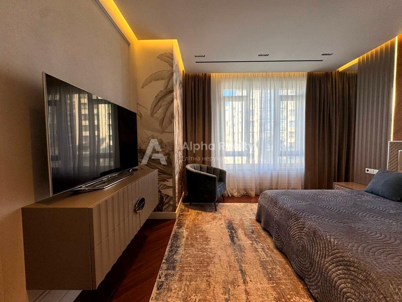 1837627450627565
