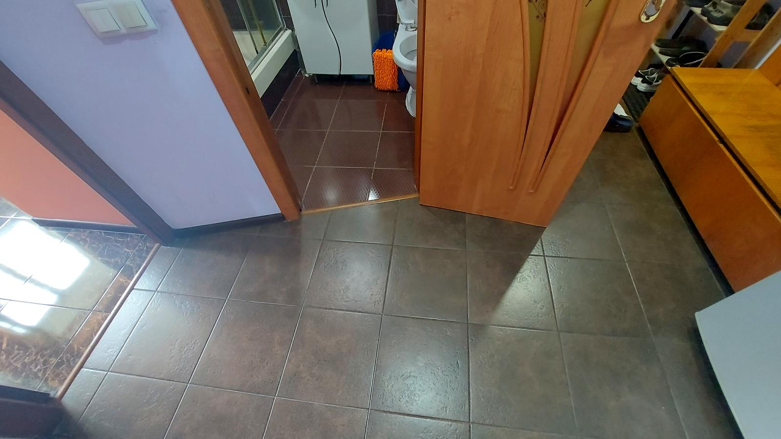 1837186880977567