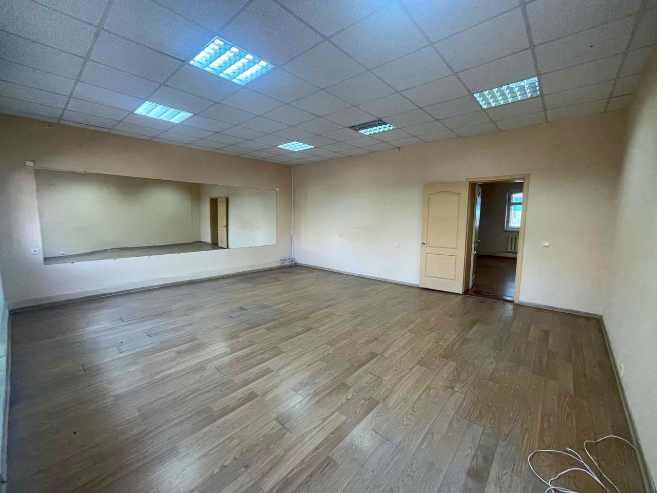 1835251216214569