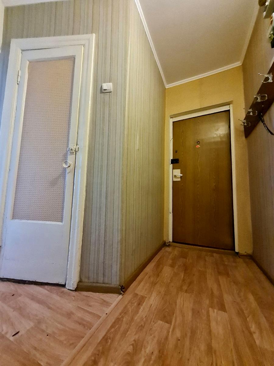 1843079976336569