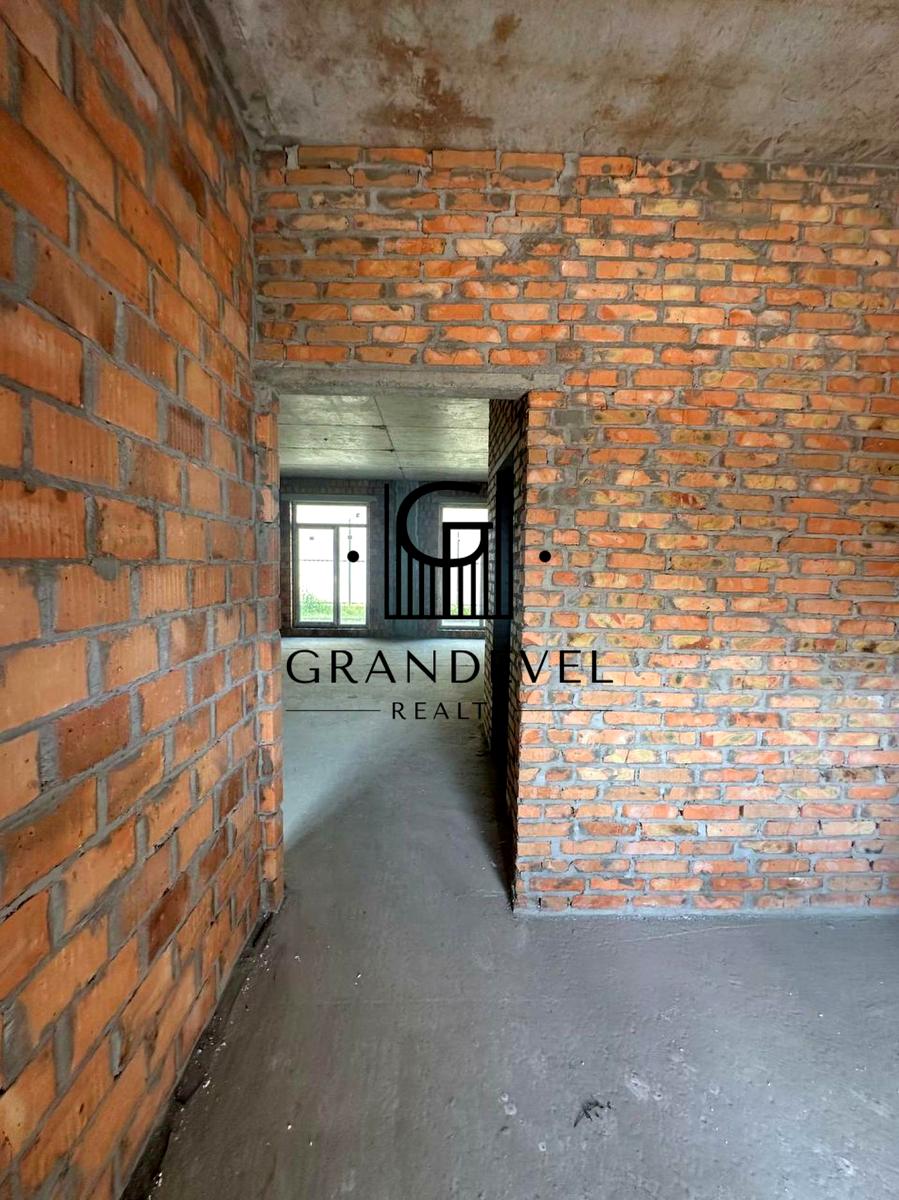 1837616320675057