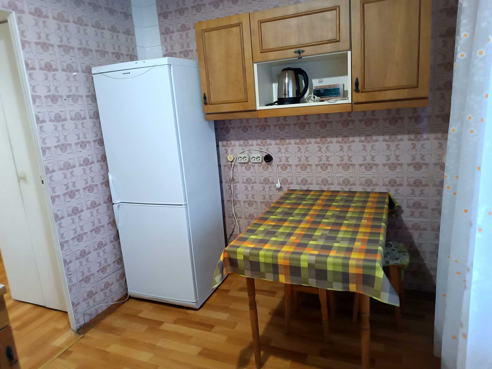 1819136957929571