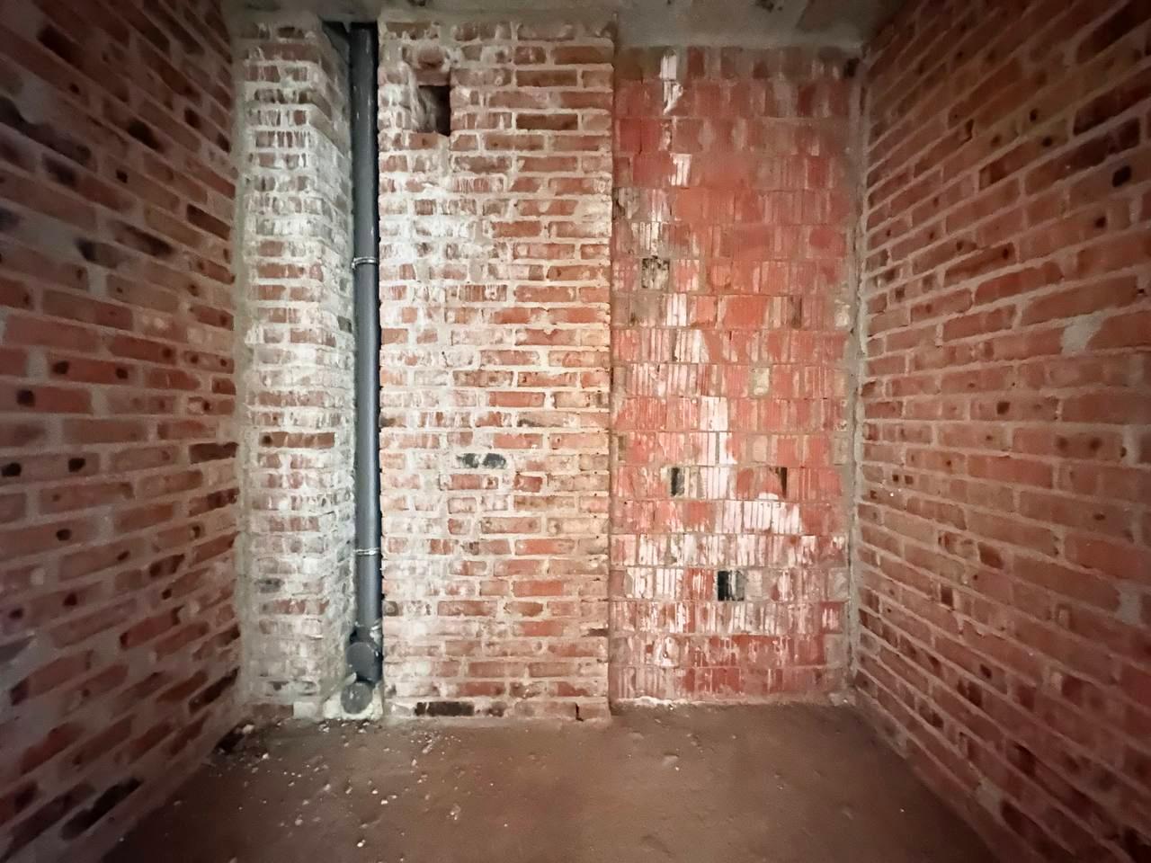 1844141229850572