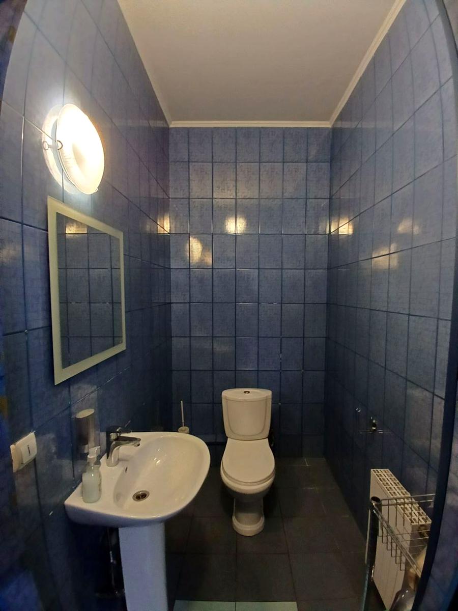 1835426339892576