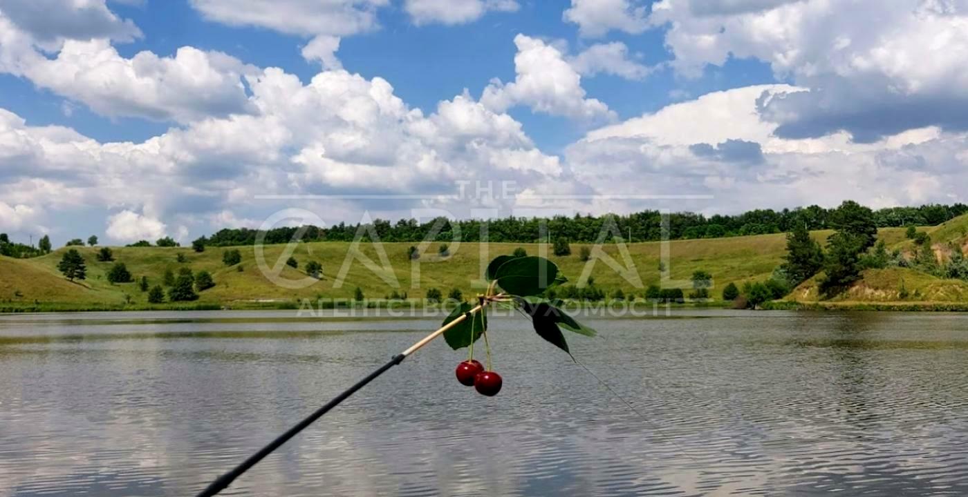 1834552477564581