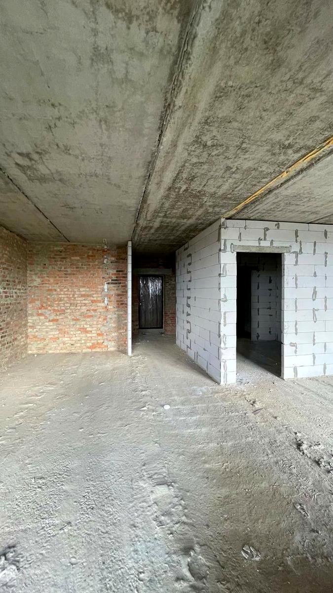 1835650468669584
