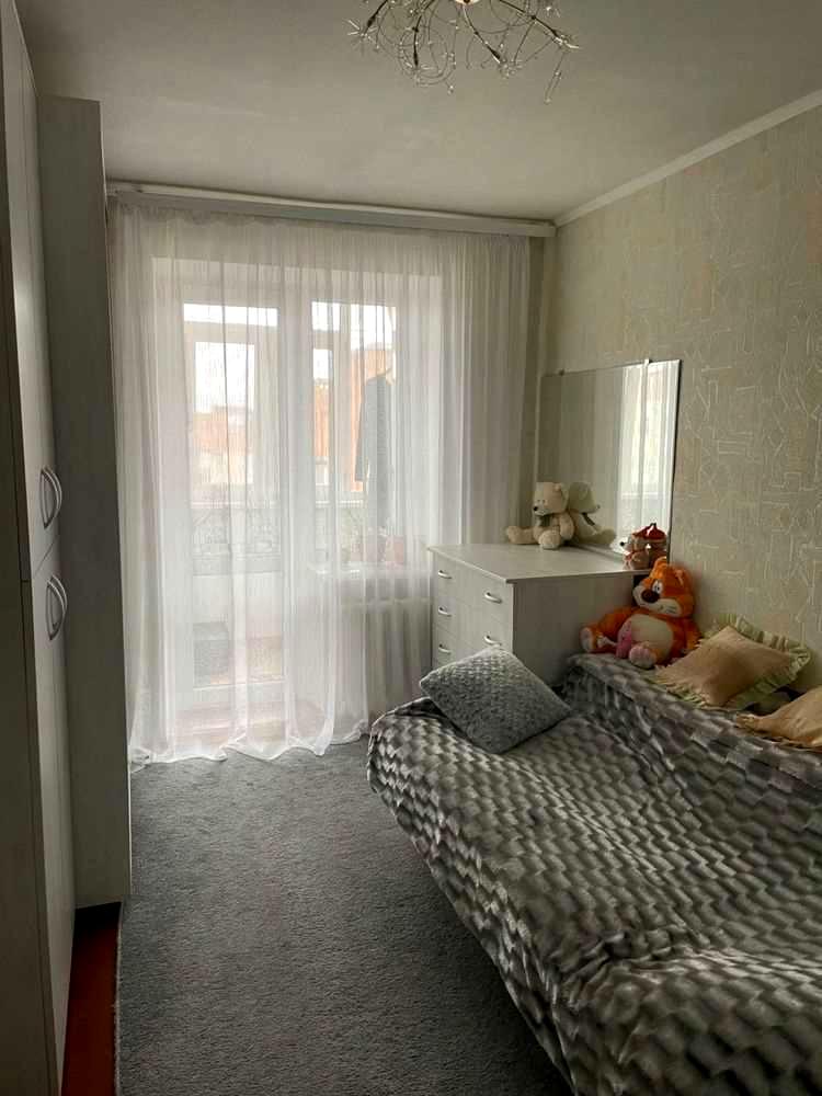 1838441312974584