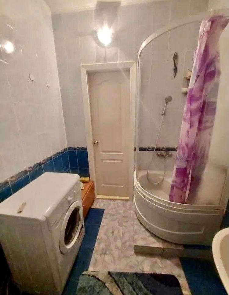 1845618237098584