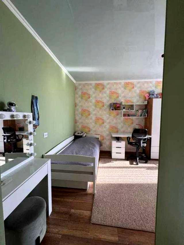 1845132978216585