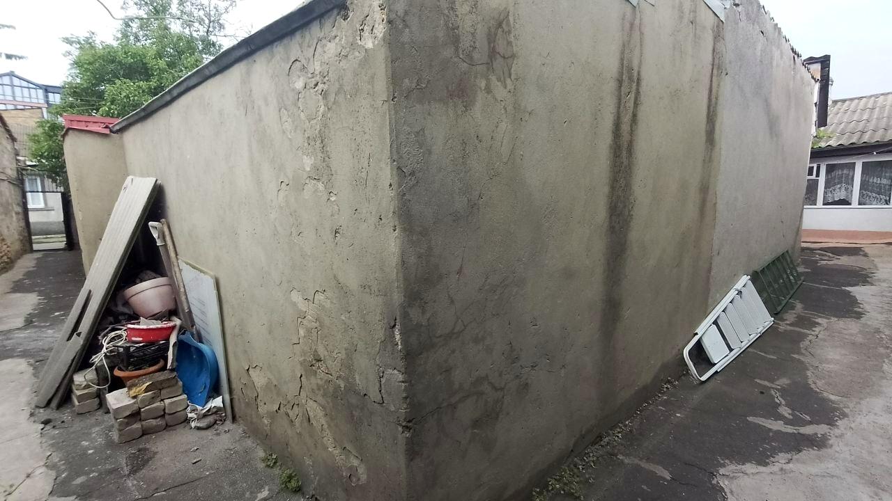1836797067203587