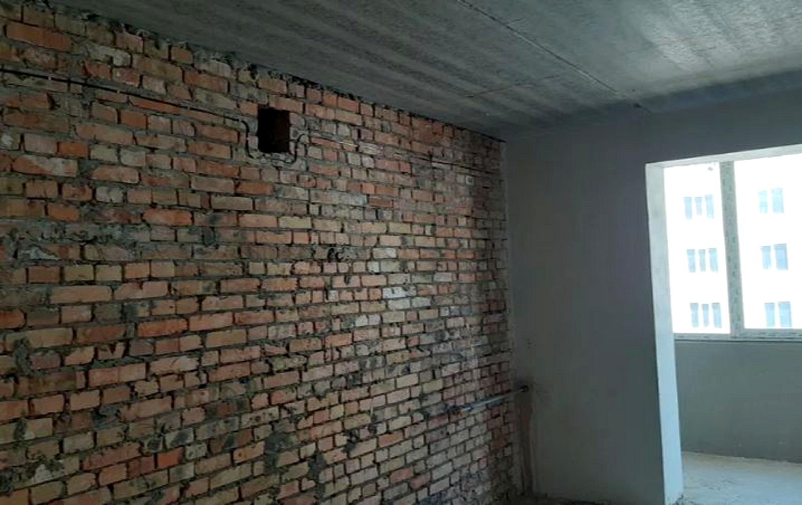 1842700027596588