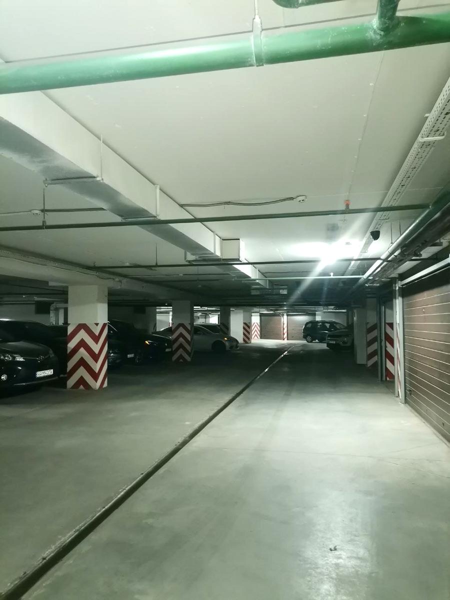 1845425811083060