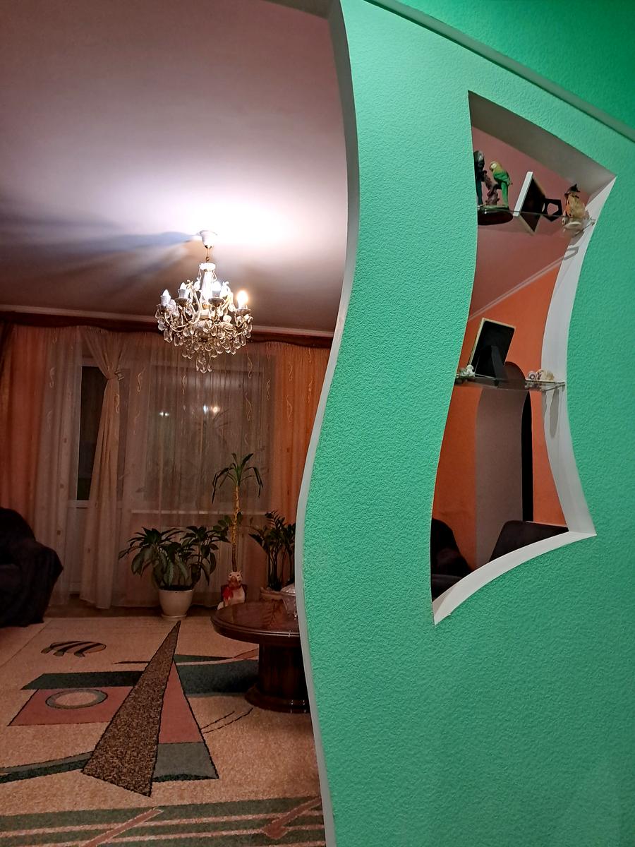 1749492773107605