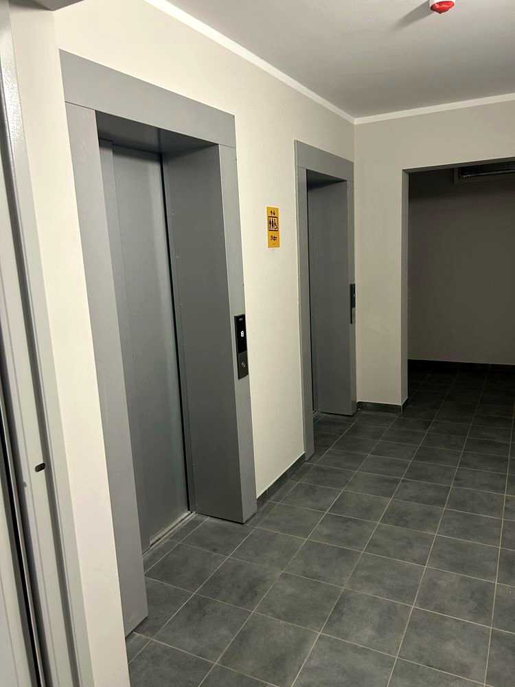 1844152810617608