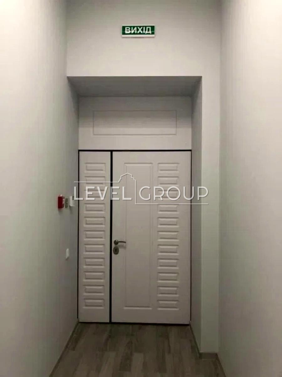 1844875493176608