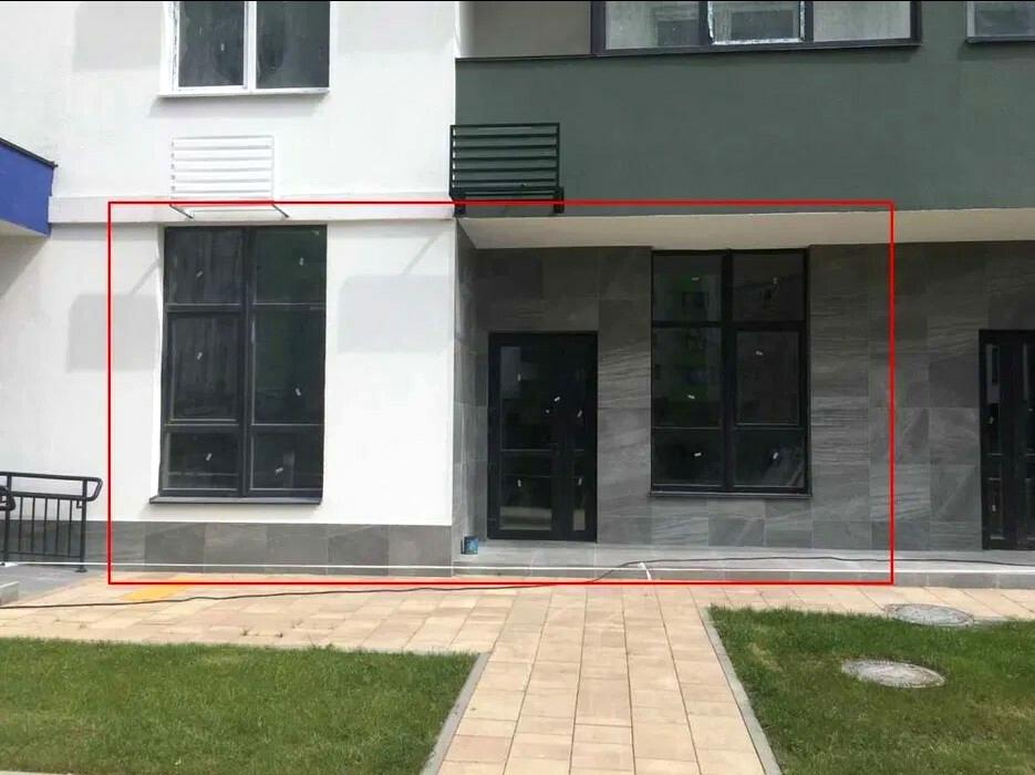 1776823117914061