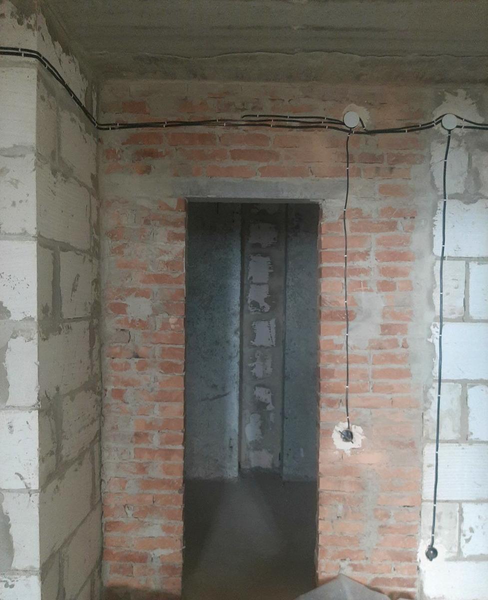 1828839435939611