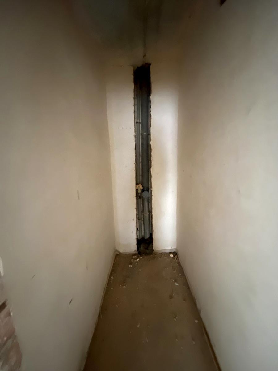 1829409208320617