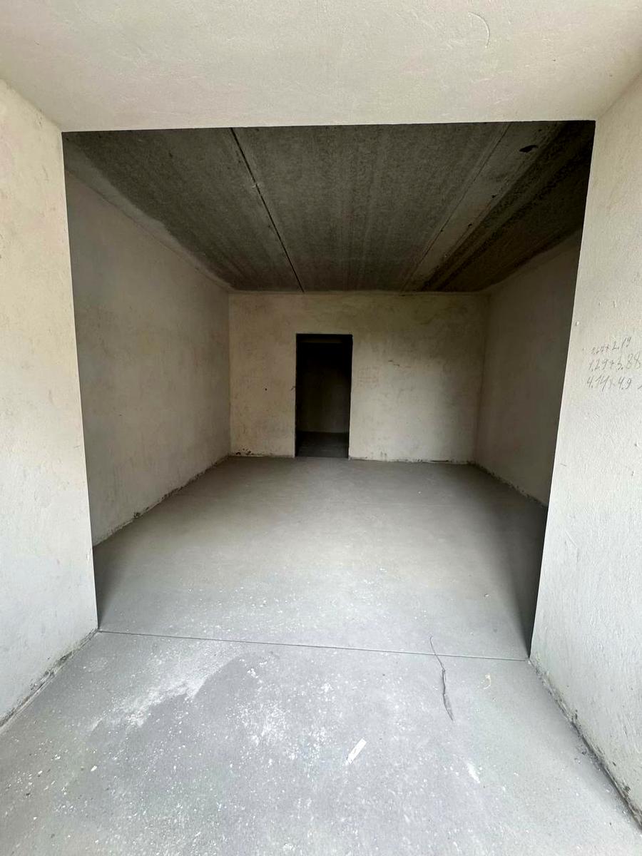 1833364063628617