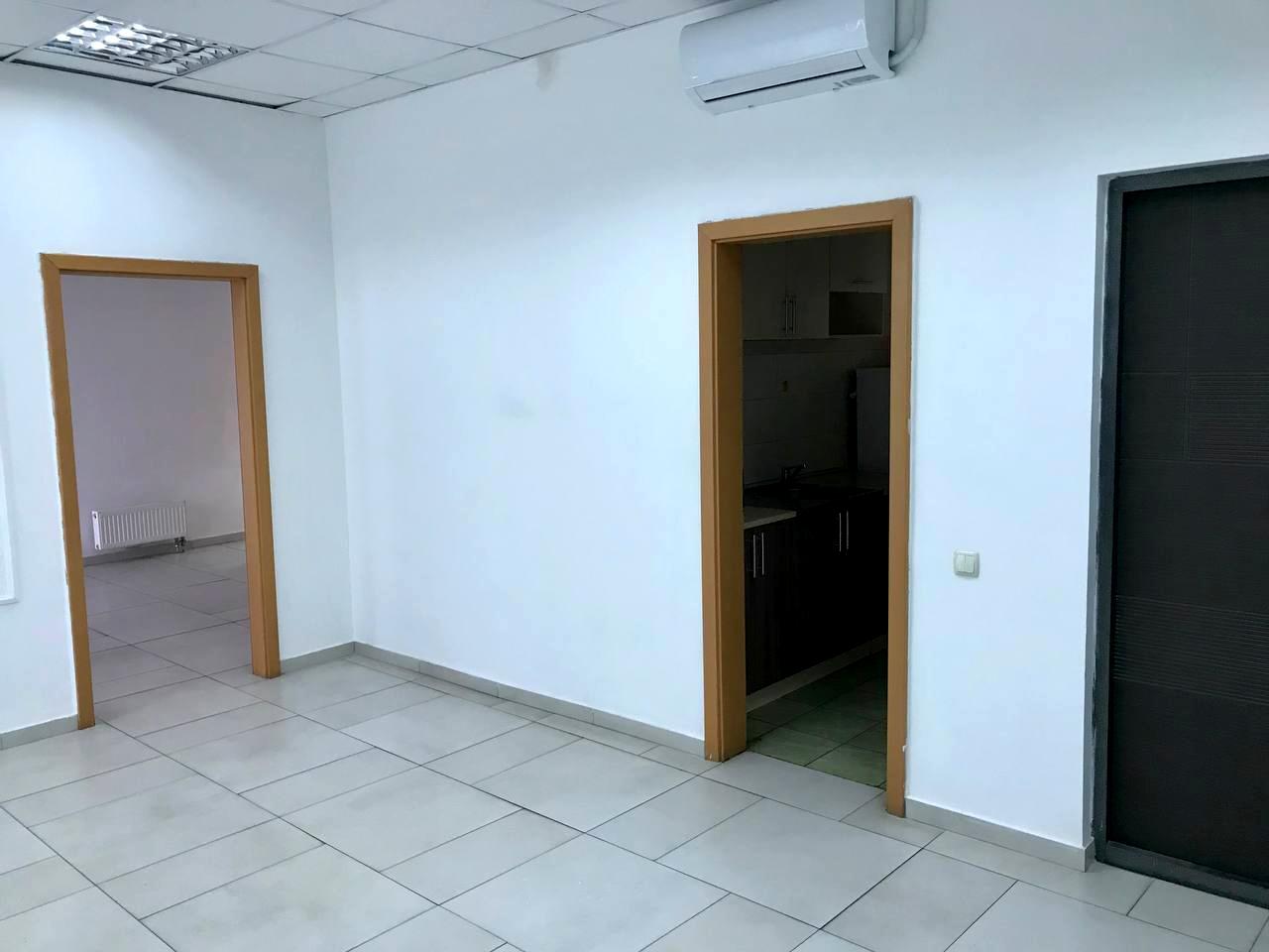 1843734575331618