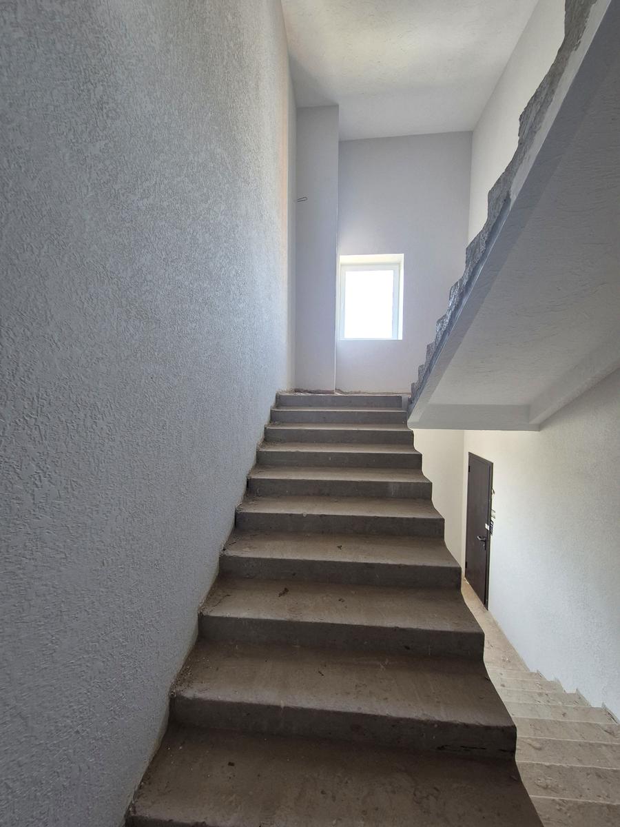 1846165461190618