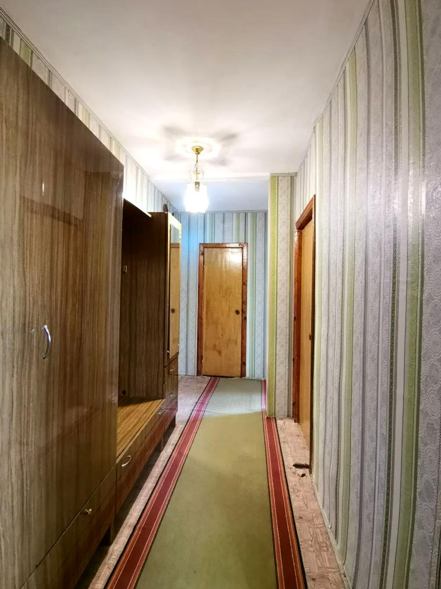 1800945146329619