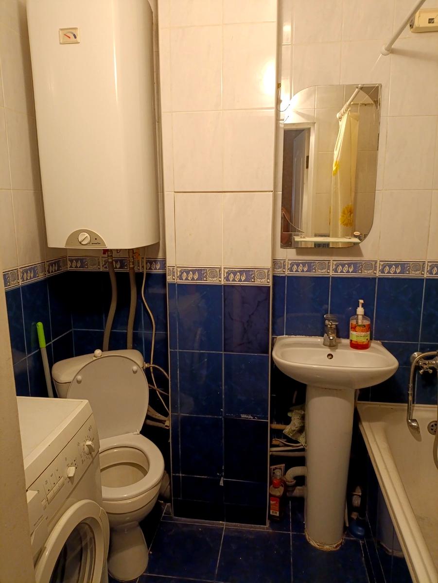 1838516718689621