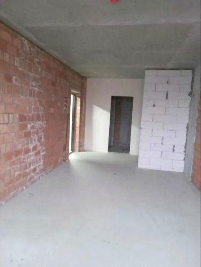 1827578485678624