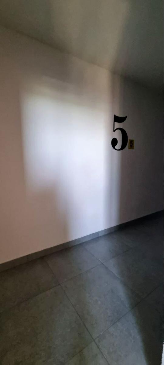 1837905615540624