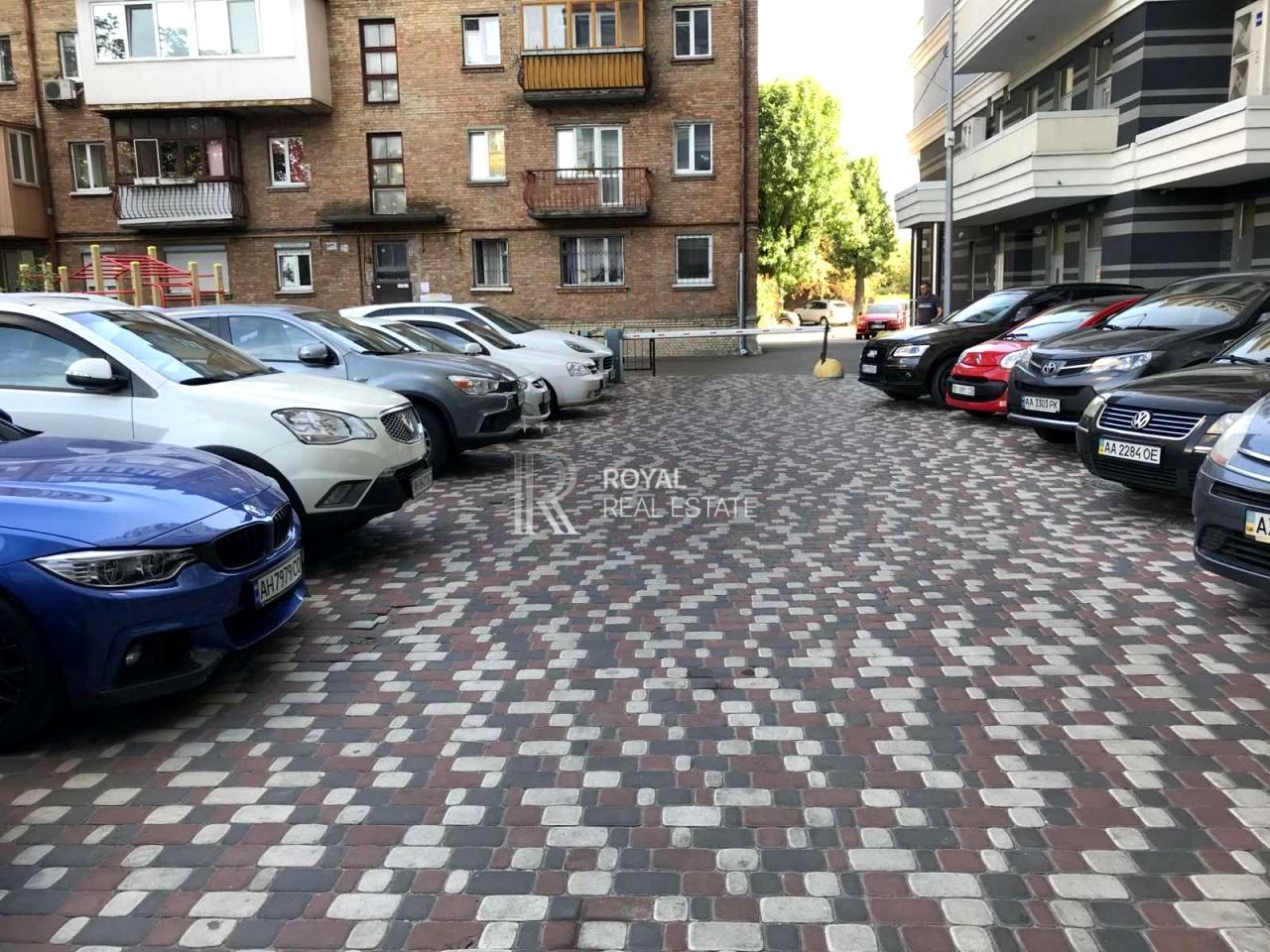 1844548338424624
