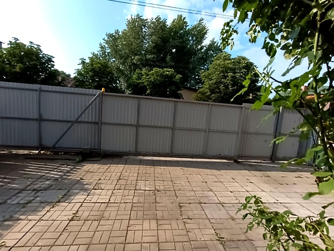 1844953312425624