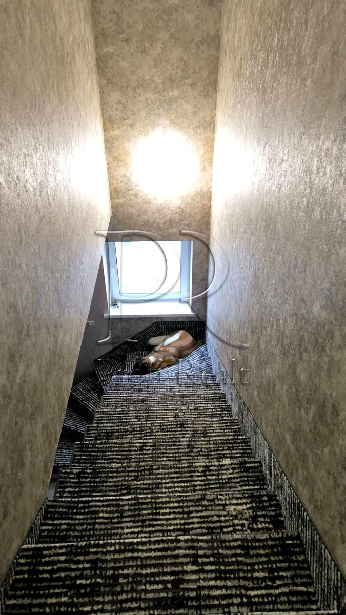 1841687104911628