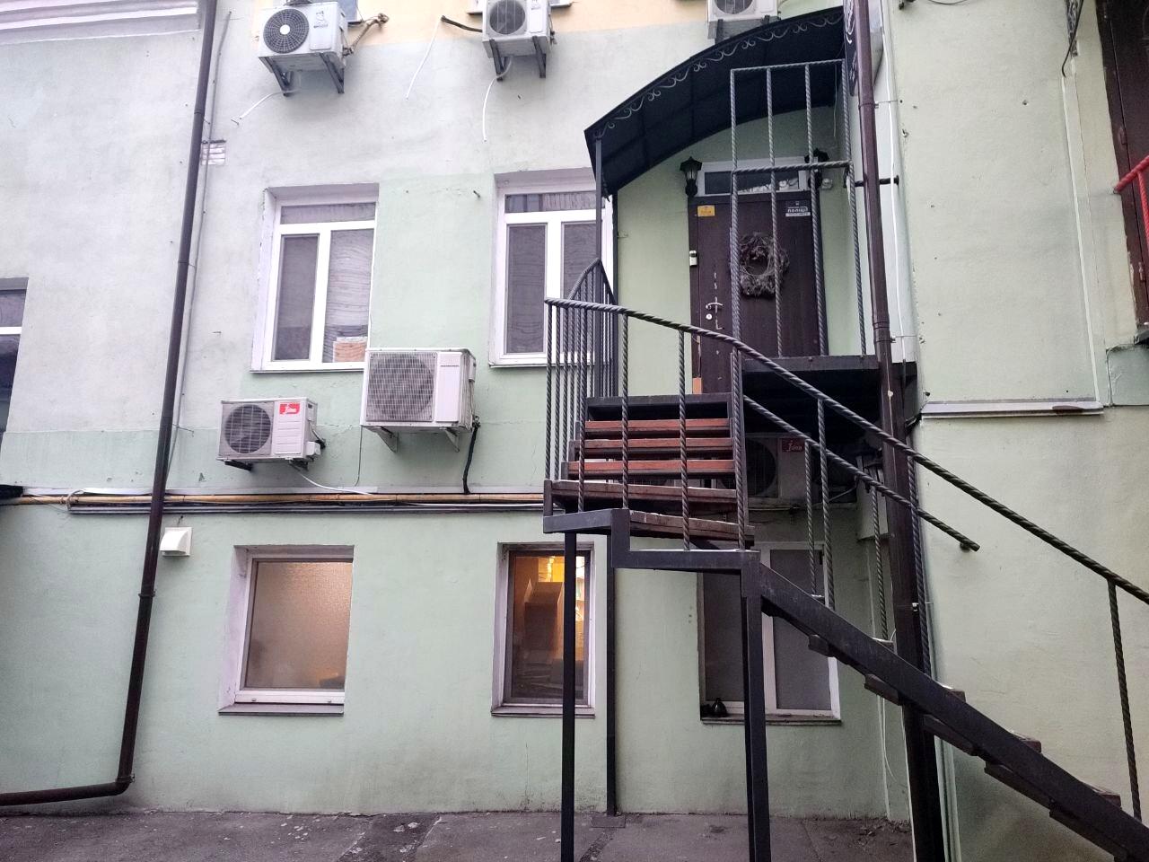 1842962707550063