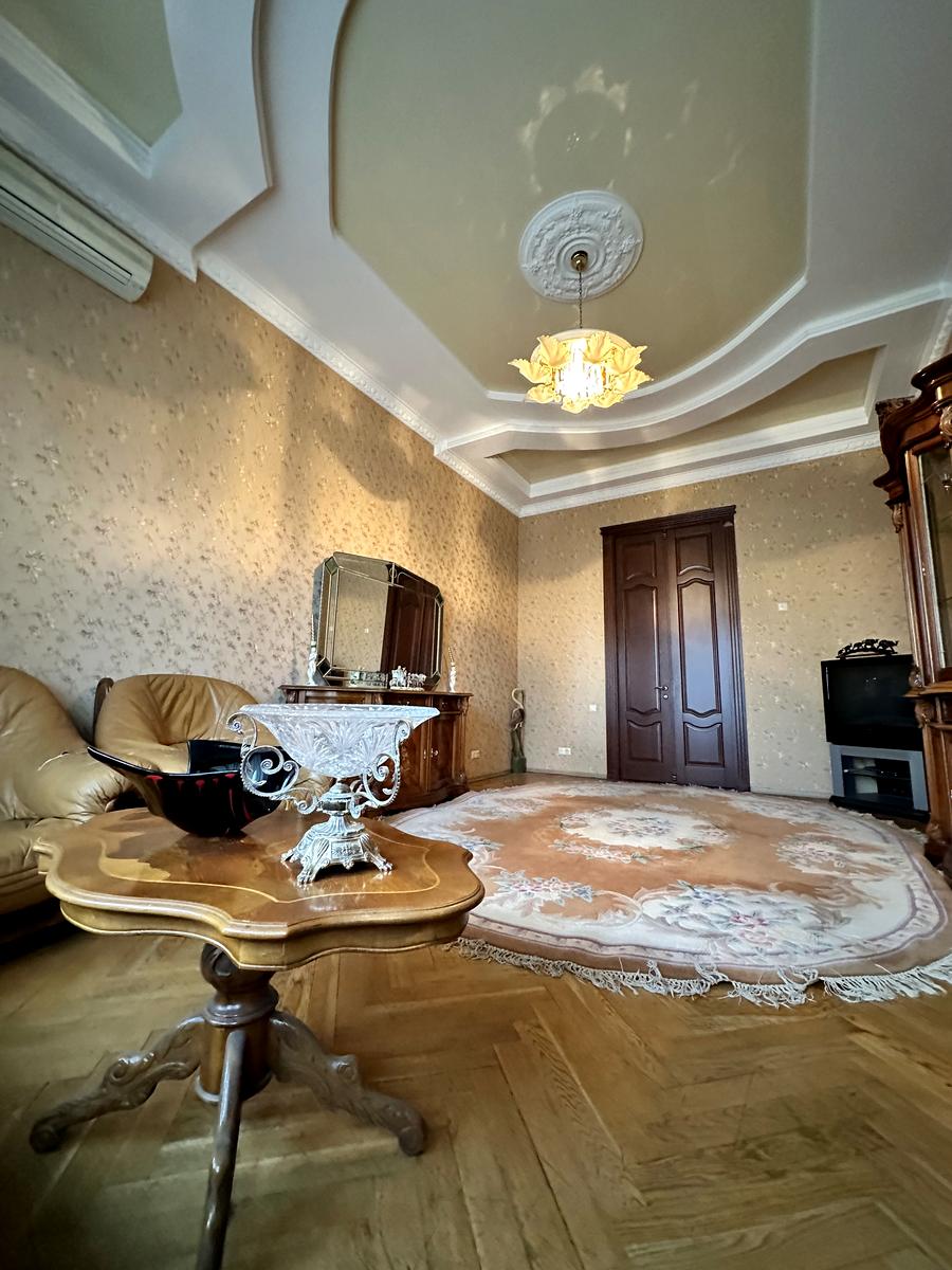 Багатокімнатна квартира за адресою вул. Вадима Гетьмана (площа 138,7 м²) - фото 11 Багатокімнатна квартира за адресою вул. Вадима Гетьмана (площа 138,7 м²) - Atlanta.ua - фото 11