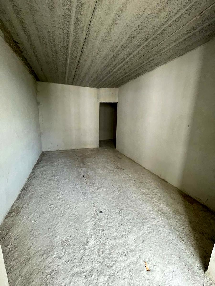 1834795377982633