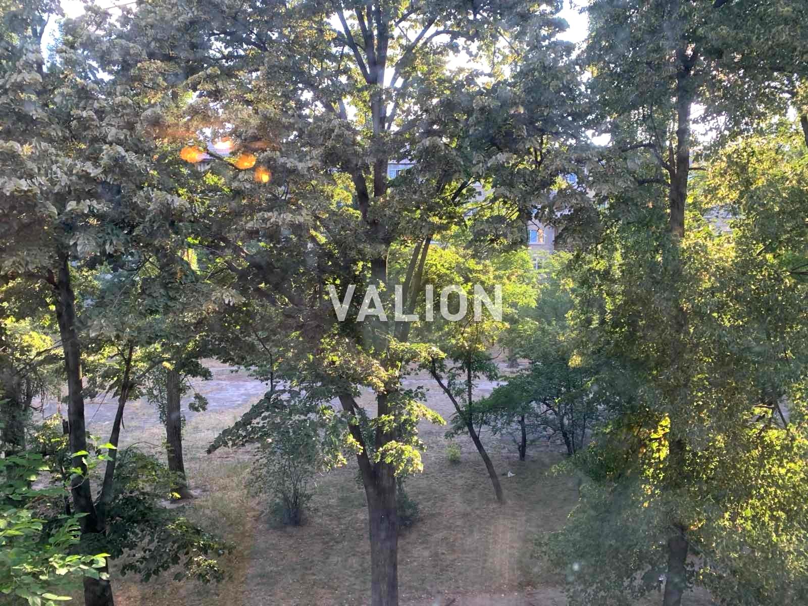 1839520346437635