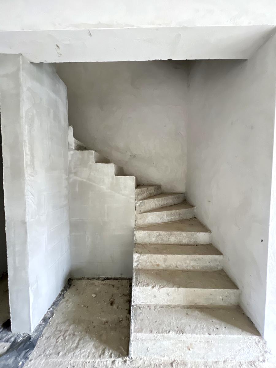 1846046432548635