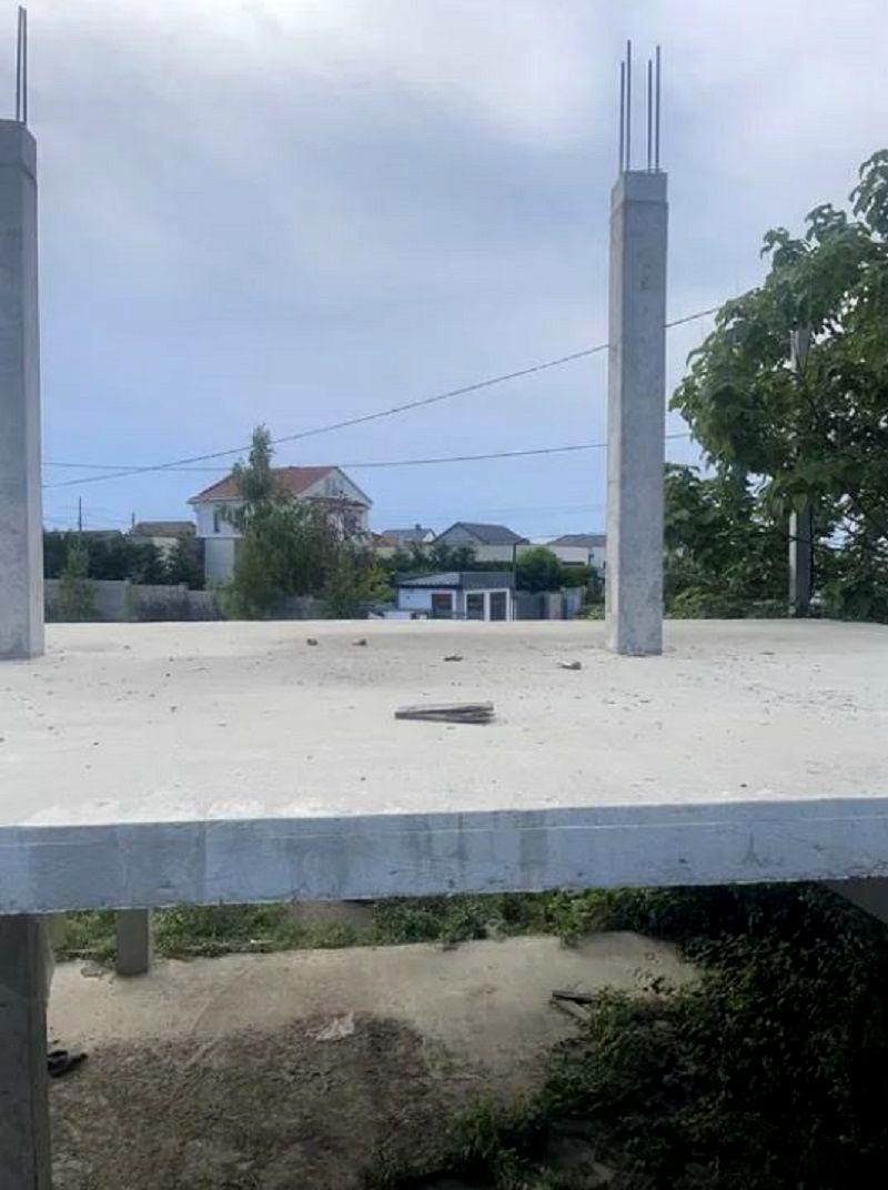 1839970873698637