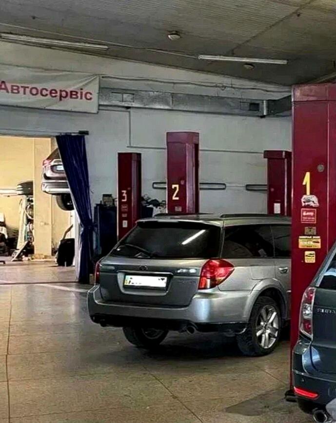 1835989767927639