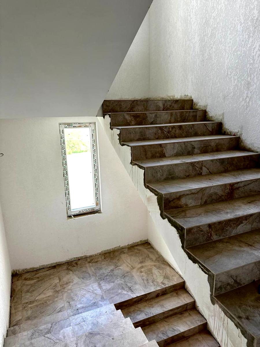 1843598622322641