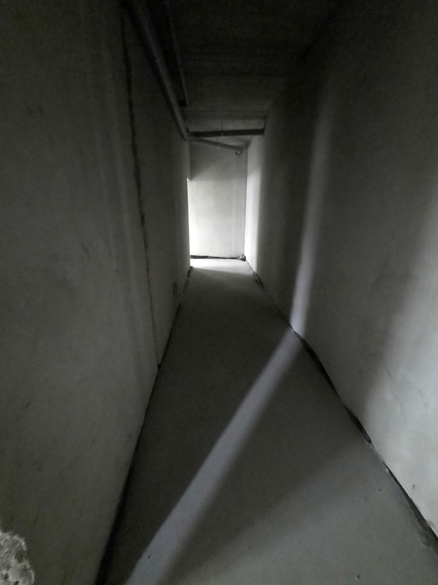 1827744245279649